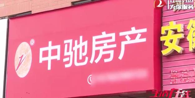 DƬ